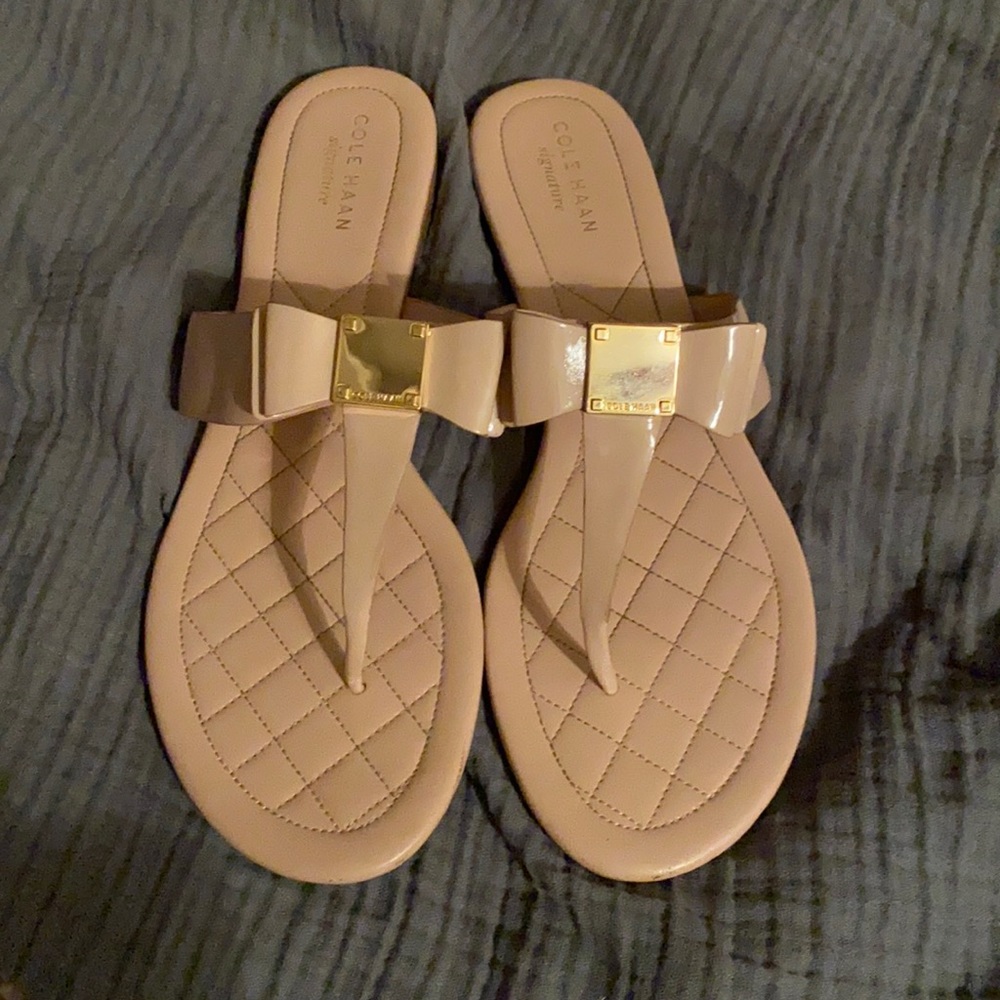Nude bow Cole Haan sandals